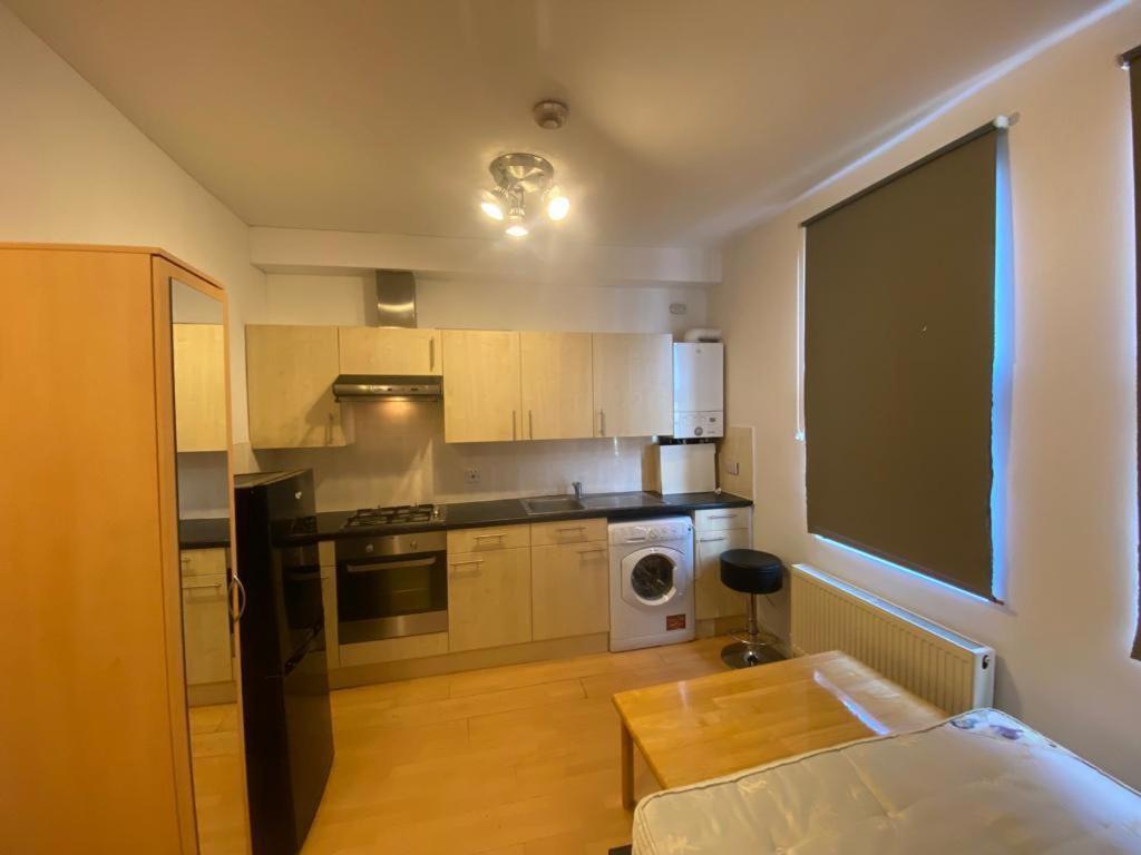 Golders Way Rooms Londýn Exteriér fotografie